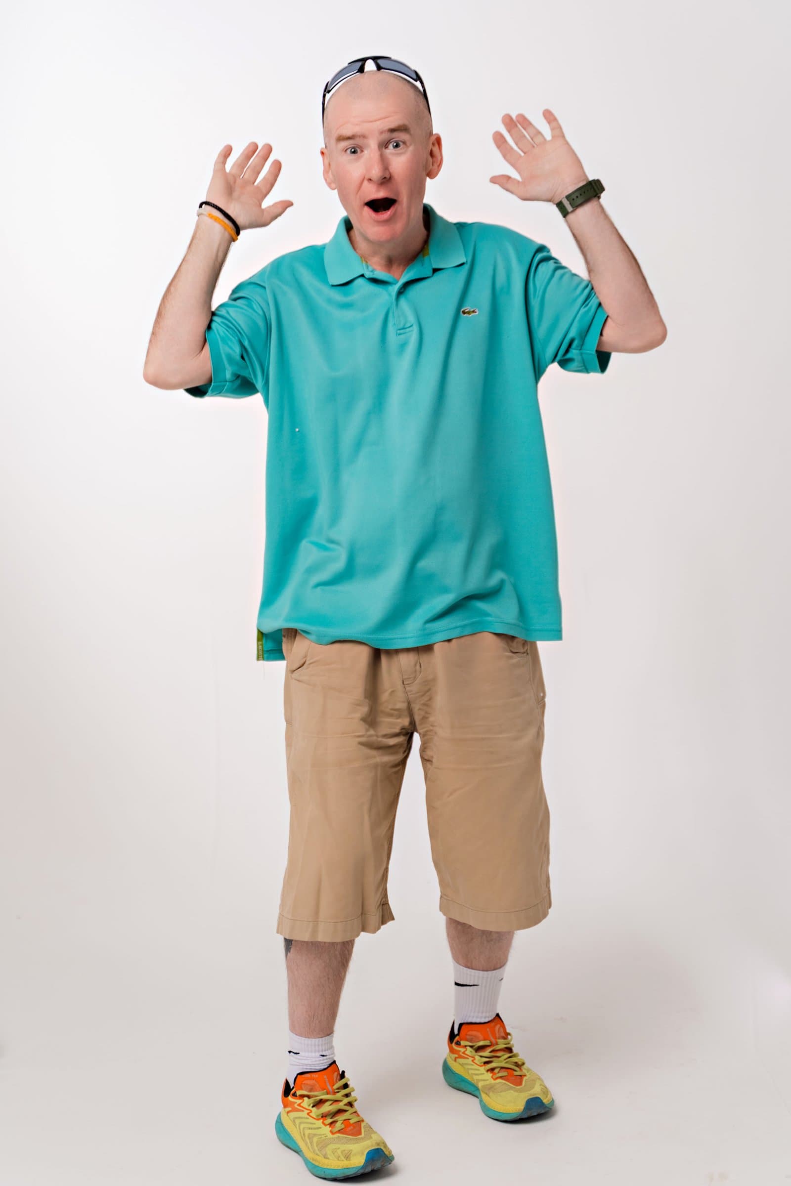 Hugh Mc Enaney — full-body comedic surprised expression